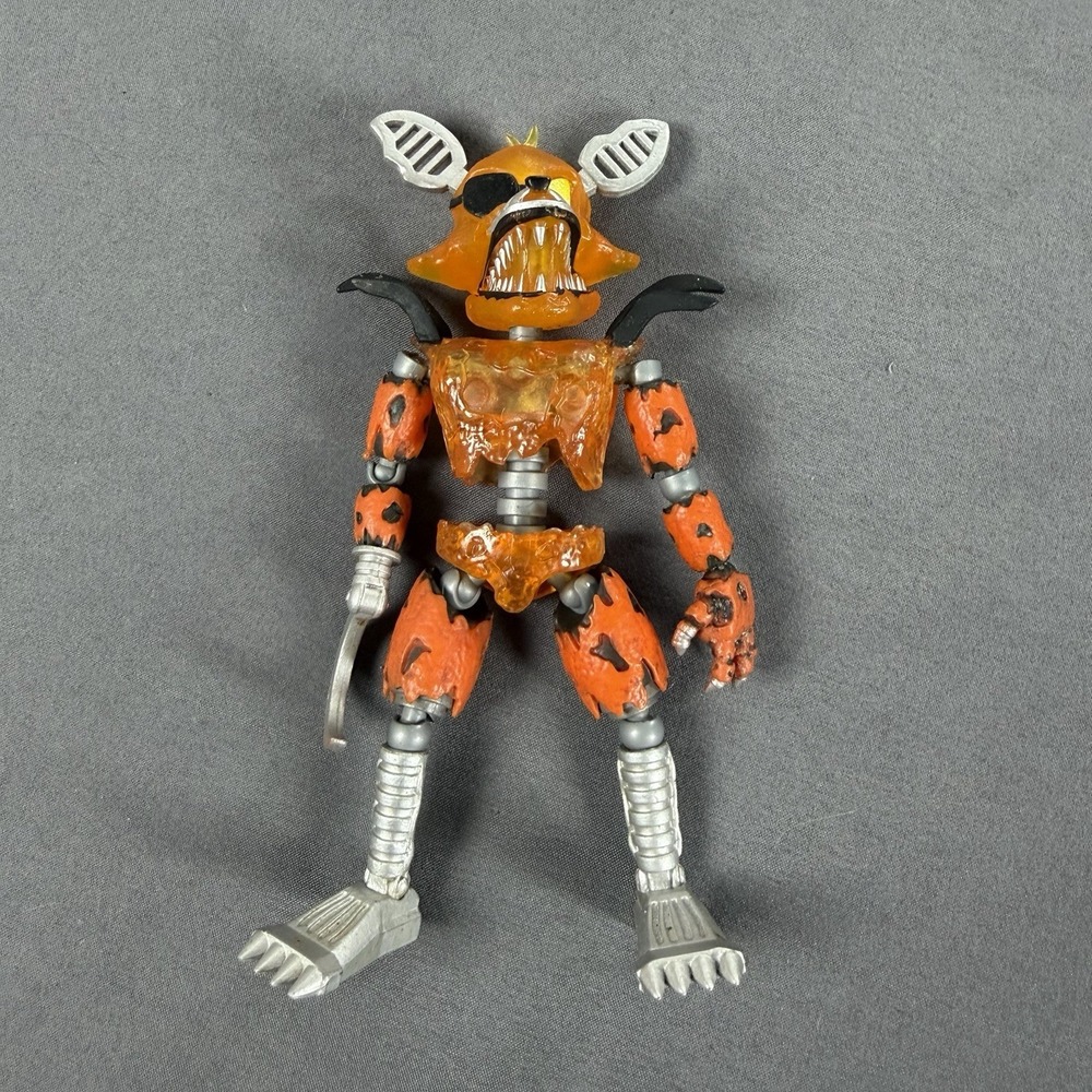 Funko Five Nights at Freddy's Foxy Orange Black Articulated Action Figure - Picture 1 of 3